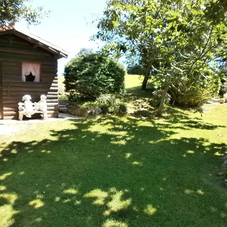 Preciosa Casa Con Espectacular Jardin *