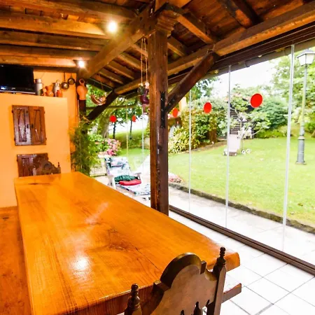 Preciosa Casa Con Espectacular Jardin * Pamanes